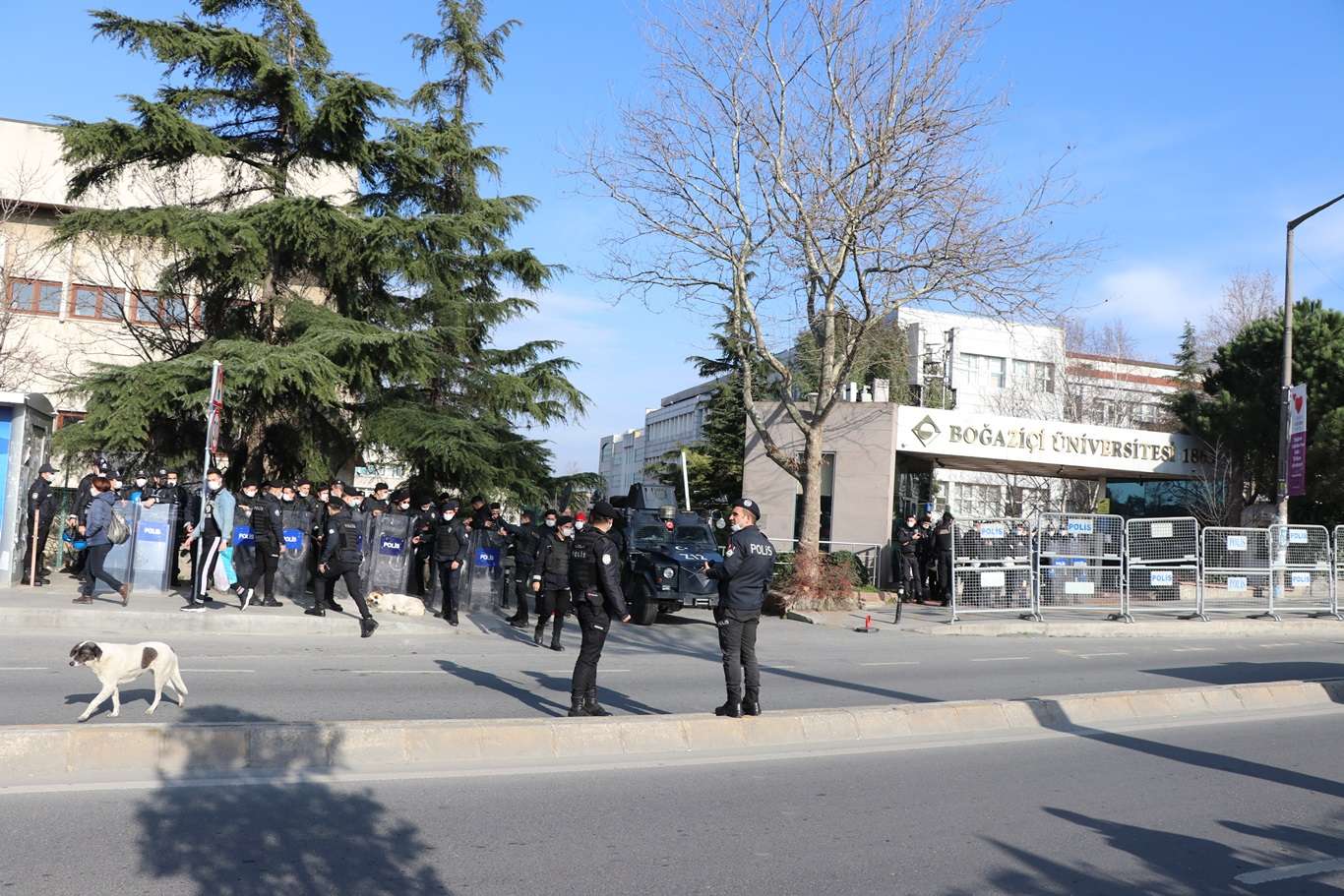 Boğaziçi önünde gözaltına alınan 108 kişiden 101'inin öğrenci olmadığı ortaya çıktı